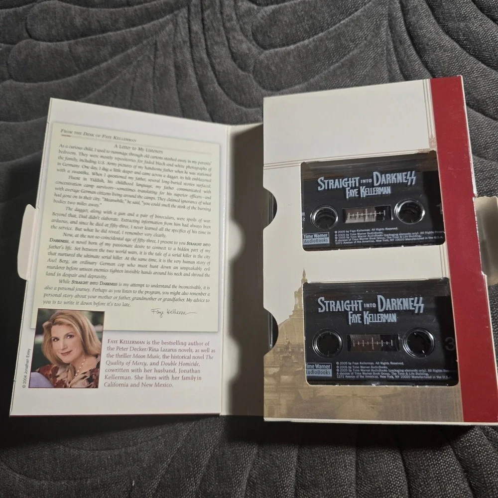 Audio‎ Book on Cassette Faye Kellerman Straight into Darkness